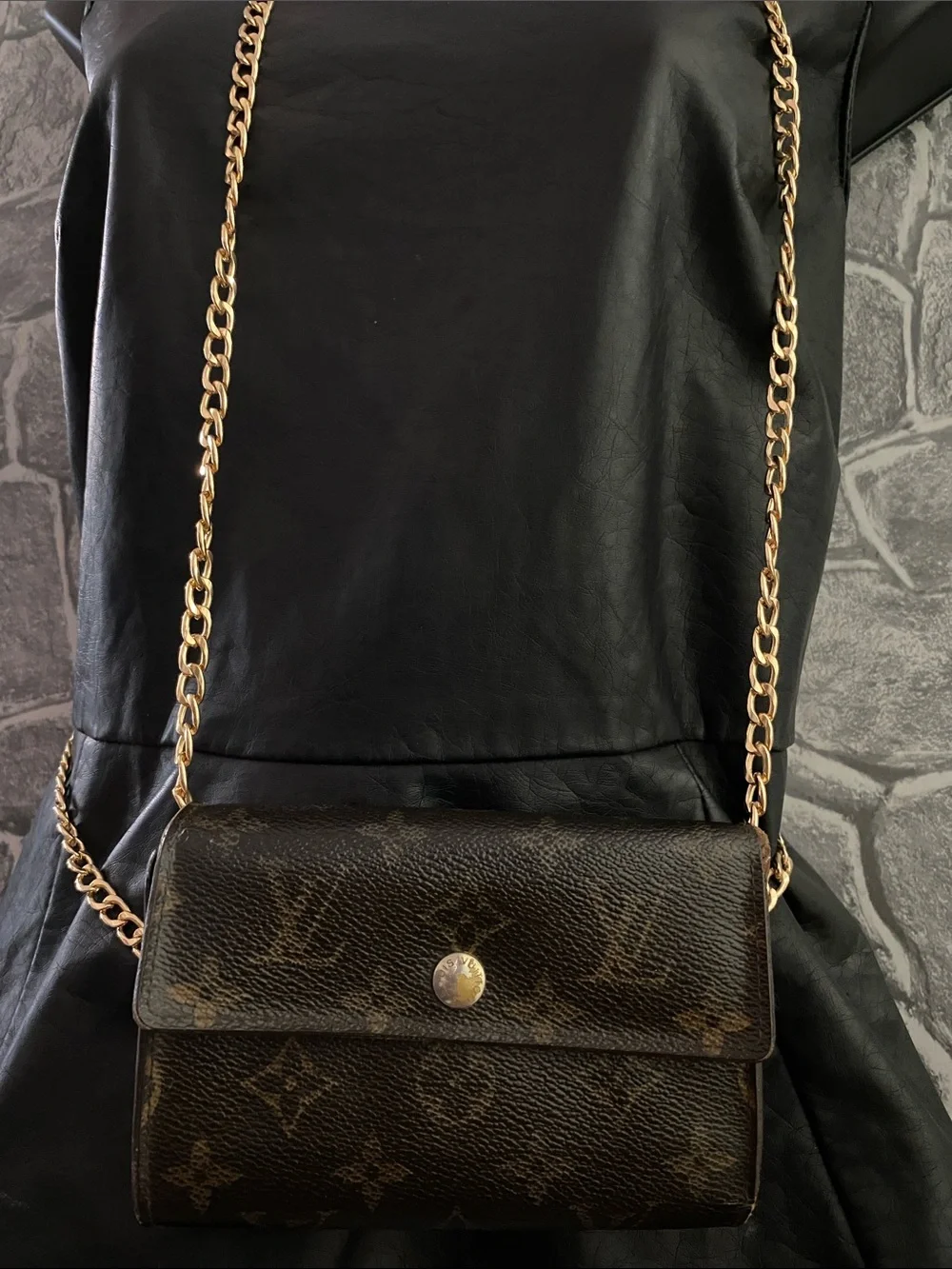 Authentic Rare Louis Vuitton Vintage Monogram Wallet